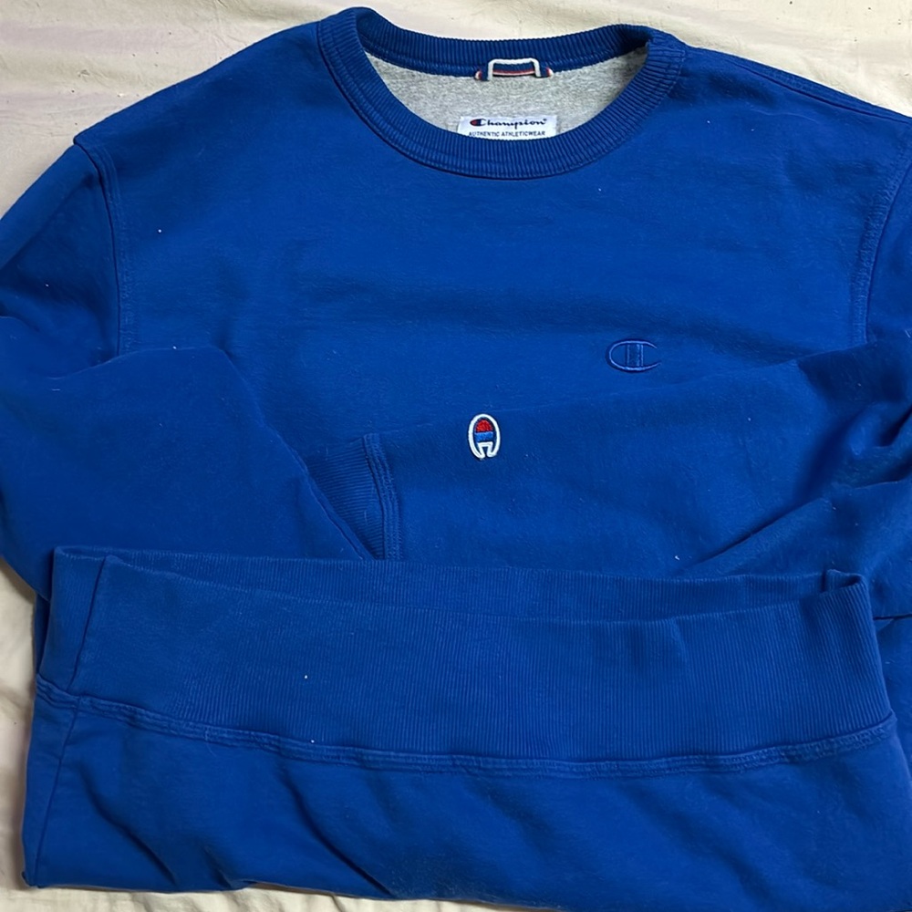 Men’s blue champion crew neck